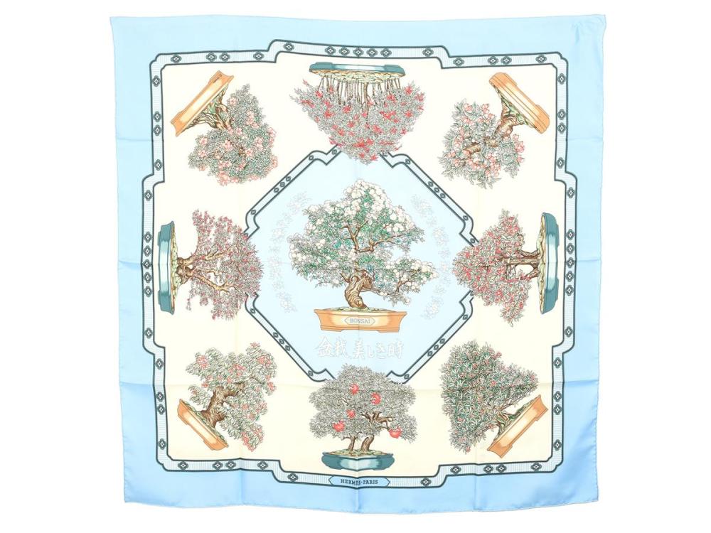 Accessories

Scarves

SCARF, HERMÈS, Les Beaux Jours de Bonsai, Catherine Baschet, 100% silk, 90x90 cm, light blue, white, green, pulled threads.