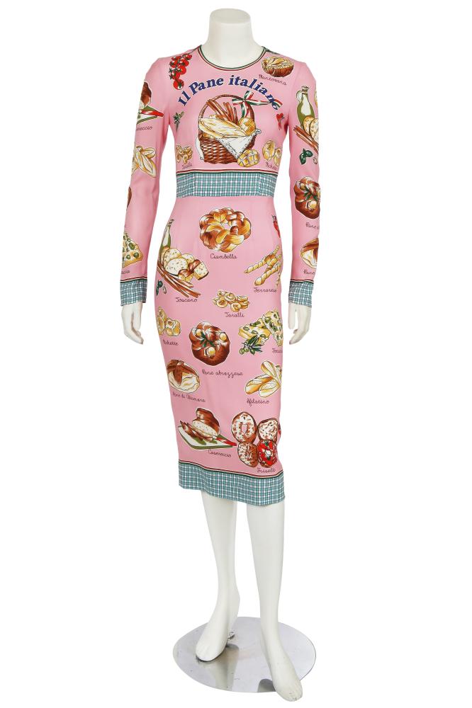 A Dolce & Gabbana bread-print silk dress, circa 2023

A Dolce & Gabbana bread-print silk dress, circa 2023

labelled, size 38, of pink silk printed with illustrations of various Italian breads and the slogan ’Il Pane Italiano’ across the chest, edged in green, white and red stripes, with blue and white gingham cuffs, hem and waistband, bust 86cm 34in

Share this lot:
