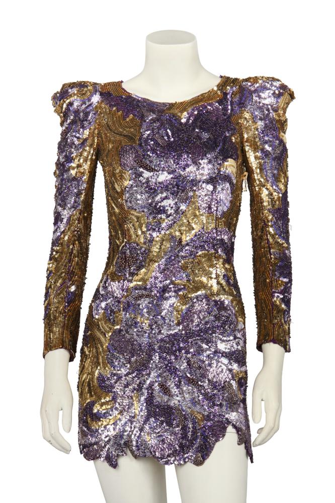 A Balmain by Christophe Decarnin embellished mini dress, Autumn-Winter 2010-11

A Balmain by Christophe Decarnin embellished mini dress, Autumn-Winter 2010-11

labelled, the purple silk ground entirely covered in a shimmer of lilac, lavender, and gold sequins in an abstract swirling design, with sculptural padded shoulders, long sleeves, side zip, jagged hem, bust 81cm 32in

Share this lot:
