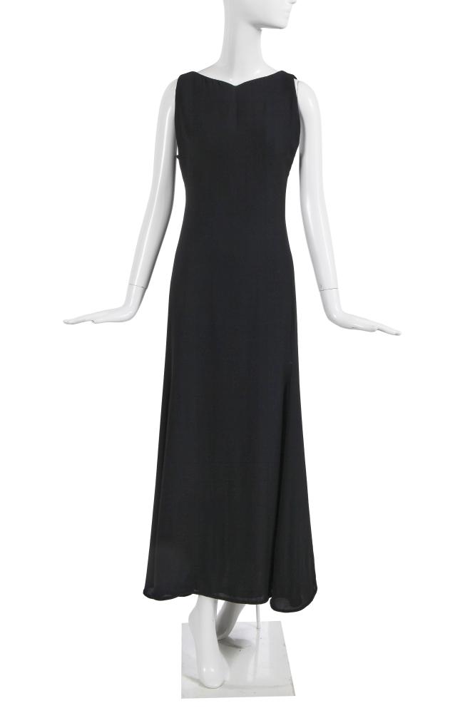 A Gianni Versace black silk blend dress, mid-1990s

A Gianni Versace black silk blend dress, mid-1990s

Couture labelled, sleeveless with high neck, boned arches to underarms, bust 81cm 32in

Share this lot:
