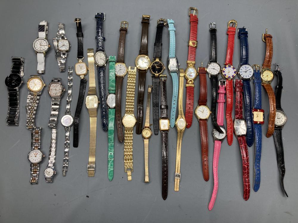 Description
A collection of approximately 30 vintage and modern wristwatches featuring brands such as Technos, Rado, Lanvin, and Tissot. Construction materials include stainless steel, black ceramic, gold-tone base metal, and .925 silver, housing both quartz and manual wind movements. Featured items include a Technos Sapphire Ceramic reference TBL726, a vintage Rado Incabloc reference 5356, and a GA Milano Venetian Glass watch. The lot also contains pieces by Helene de Michel, Tokyo Disneyland, La Tour Eiffel, Renoma Paris, and Puma.
Case sizes: Varied.