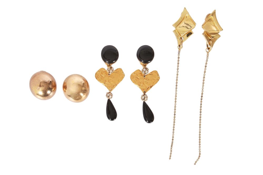 Two pairs of Christian Lacroix earrings, 1980s

Two pairs of Christian Lacroix earrings, 1980s

stamped the first pair set with cabochons of polished black onyx, suspending a cluster of rhinestones and a hammered gilt heart with further black cabochon, 9.5cm 3.5in; the second pair of gilt metal with a sculptural ear clip suspending a long rhinestone chain, 18.5cm 7in; together with a pair of Napier domed gilt metal earrings, stamped, 4.5cm 1.5in (6)

Share this lot: