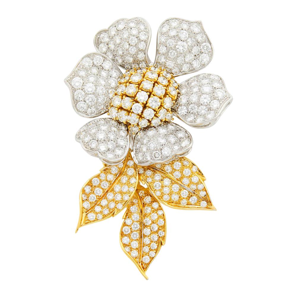 Collection of a Palm Beach Lady18 kt. yellow and white gold, 170 round diamonds ap. 17.80 cts., 85 round diamonds ap. 3.80 cts., ap. 28 dwts.

Diamonds: F-G-H-VS.3 x 2 inches.                            
Any condition statement is given as a courtesy to a client, is an opinion and should not be treated as a statement of fact and our Organization shall have no responsibility for any error or omission. Please contact the specialist department to request further information or additional images that may be available.