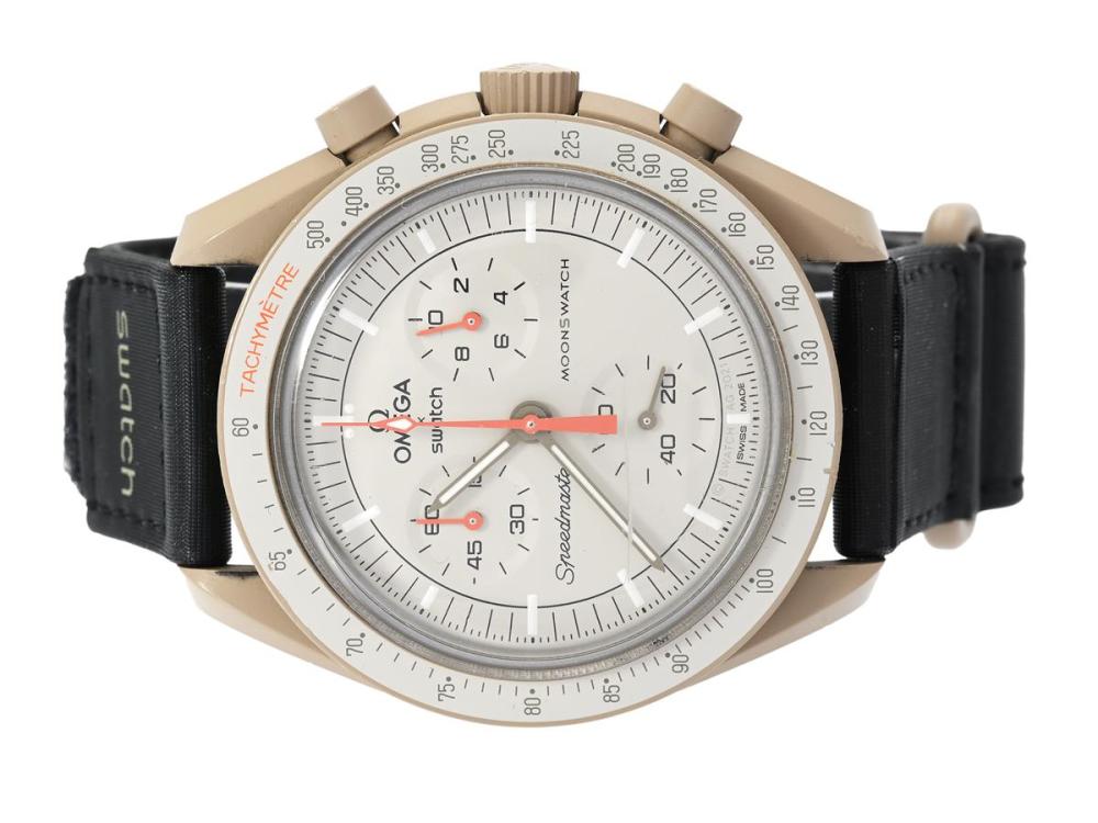 Watches

Swatch

SWATCH/OMEGA, MoonSwatch, Mission to Jupiter, Ref no. SO33C100, chronograph, men´s wristwatch, 42 mm, bioceramic, quartz, plastic crystal, Velcro-ribbon, approx. 2022, box, paper box.
