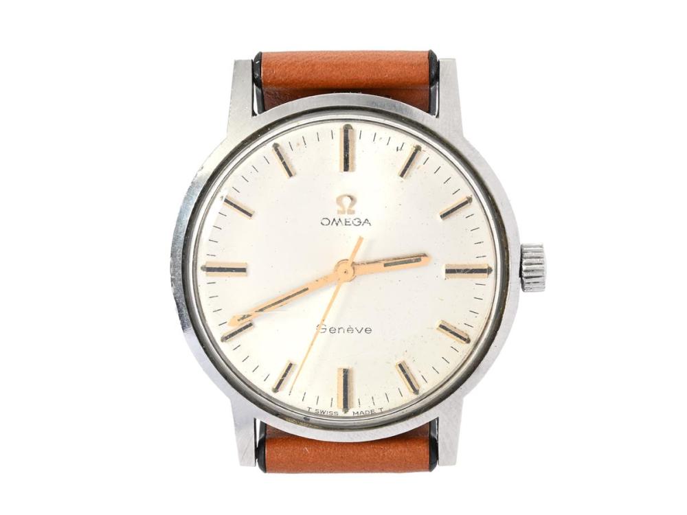 Watches

Omega

OMEGA, Genève (T Swiss Made T), Cal 601, Serial no. 29916328, Ref no. ST 135.070, Case no. 135.070 (C.B), men´s wristwatch, 34,5 mm, steel, manual winding, plastic crystal, damaged dial, defect (needs overhaul), leather strap, approx. 1969.