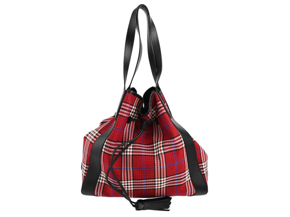 Accessories

Handbags

BAG, MULBERRY, Hobo Bag, black fabric, checked fabric, 33x35x10 cm.