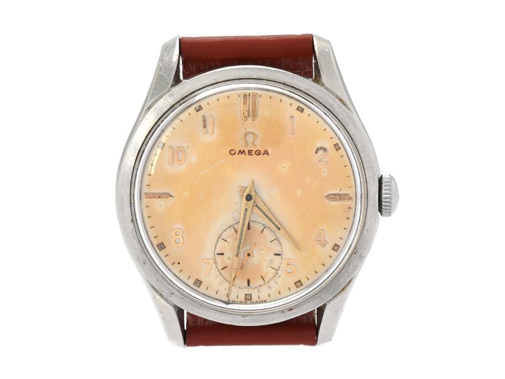 Watches

Omega

OMEGA, men´s wristwatch, 36 mm, Cal 265, Serial no. 13046007, Ref no. CK 2639, Case no. 2639-8, steel (Staybrite), manual winding, plastic crystal, small seconds hand, damaged dial, leather strap, approx. 1952.