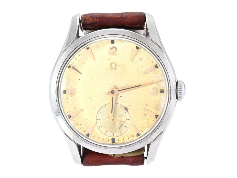 Watches

Omega

OMEGA, men´s wristwatch, 36 mm, Cal 265, Serial no. 12898891, Ref no. CK 2639, Case no. 2639-6, steel (Staybrite), manual winding, plastic crystal, small seconds hand, damaged dial, leather strap, approx. 1951.