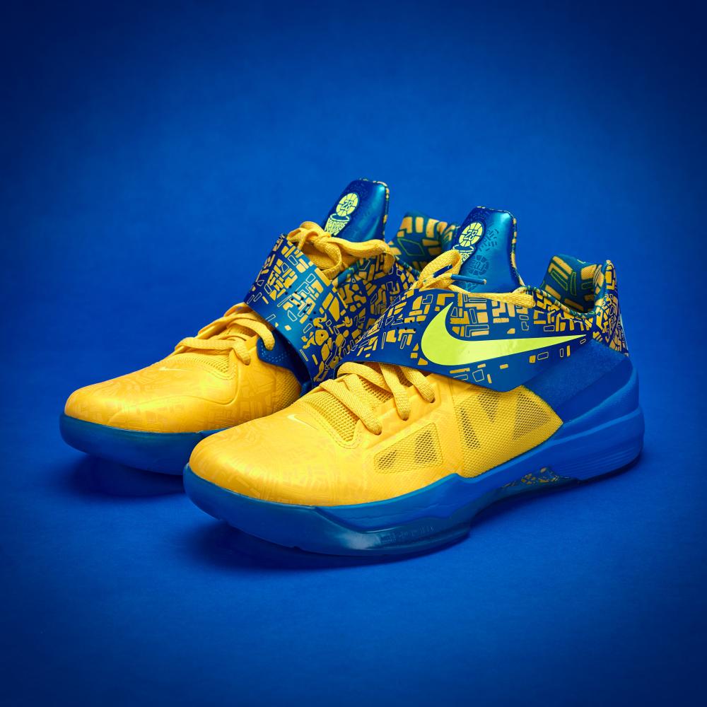 Stephen Curry 2025-2026 Warm Up Worn Nike KD 4 ’Scoring Title’
