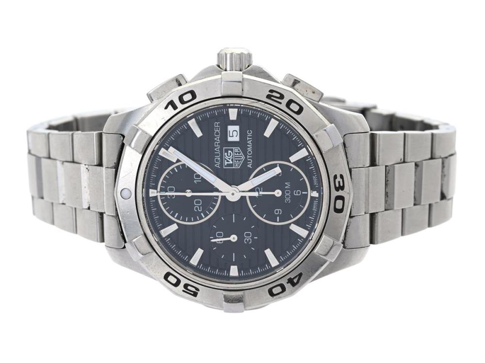 Watches

Tag Heuer

TAG HEUER, Aquaracer (300 M), Cal 16 (SW 500), Serial no. RAX5275, Ref no. CAP2110.BA0833, chronograph, men´s wristwatch, 44 mm, steel, self winding, sapphire crystal, date, damaged dial, original bracelet, folding clasp, Ref no. FAA057-X-X5/3160 X, approx. 2010, box, paper box.