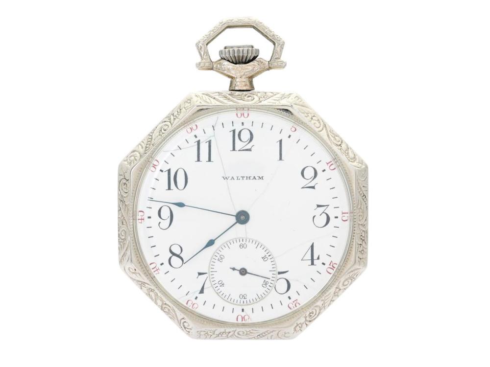 Watches

Waltham

WALTHAM, dress watch, 43 mm, Cal 210 (7 stones, 12 size), Serial no. 19289889, Case no. 056791, 14K white gold, lever escapement, damaged dial, damaged hinge, pattern, approx. 1913.