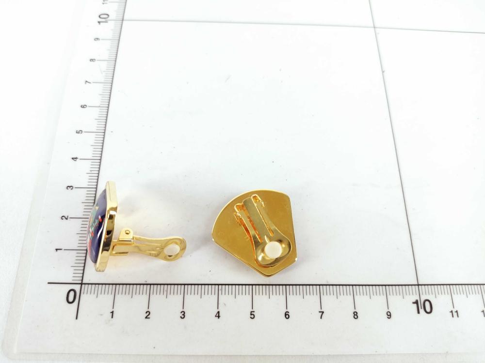 Image 10