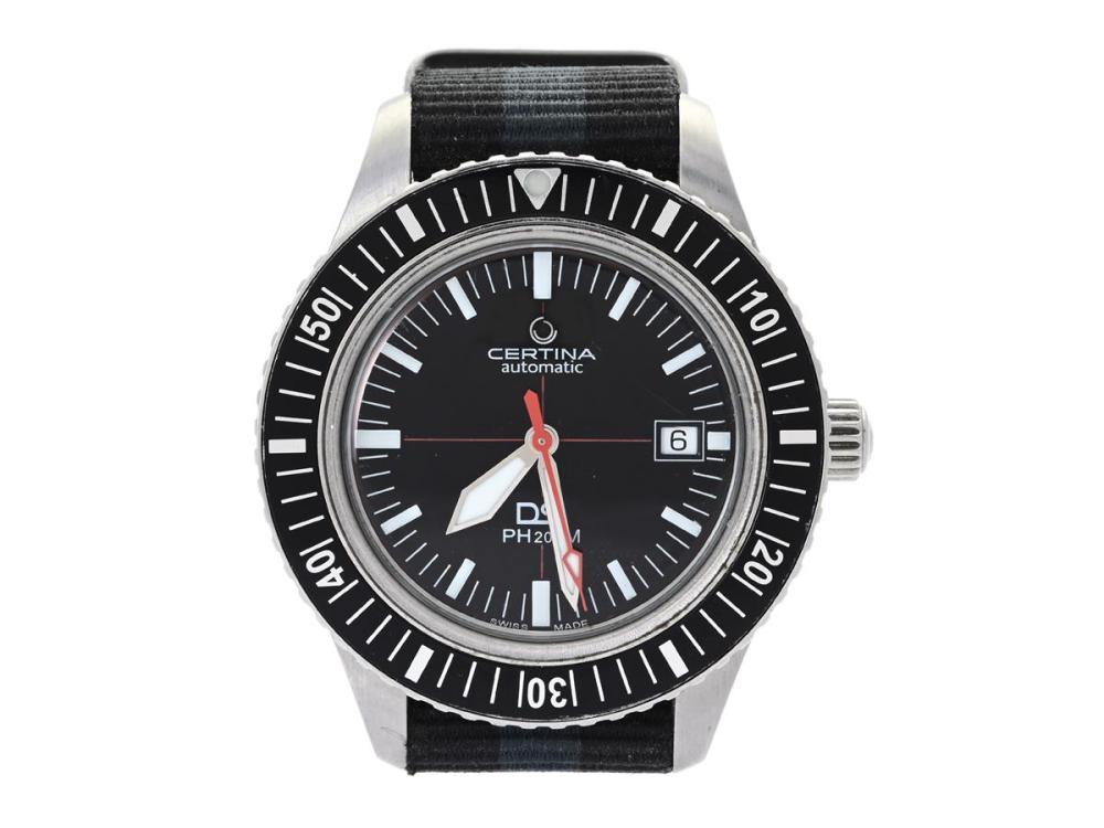 Watches

Certina

CERTINA, DS, PH 200 M, Cal Powermatic 80, Serial no. 7U3QEQ53C, Ref no. C036.407.16.050.00, Case no. C036407 A, men´s wristwatch, 42,8 mm, steel, self winding, plastic crystal, date, NATO-band, original buckle, leather strap, original buckle, certificate, August 2019, box, paper box.