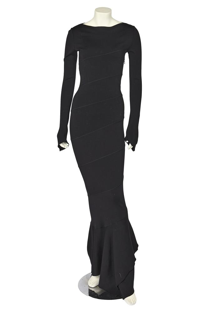 An Azzedine Alaïa couture, black jersey bodycon gown, Spring-Summer 2003

An Azzedine Alaïa couture, black jersey bodycon gown, Spring-Summer 2003

labelled, with spiralling diagonal top-stitched bands from yoke to mermaid hem, bust approx 81cm 32in, waist 66cm 26in

Share this lot: