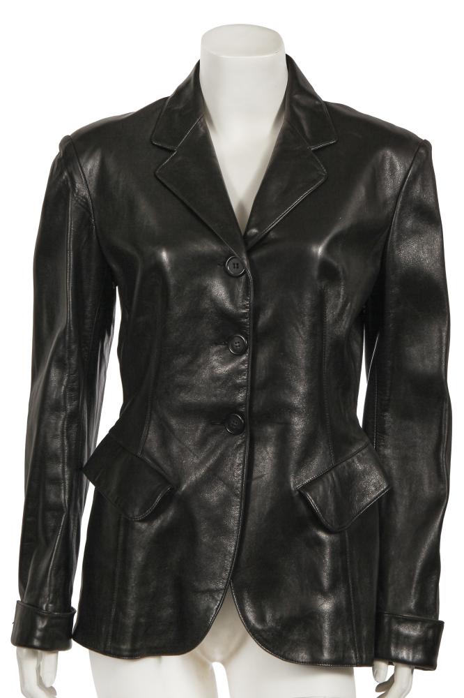 An Azzedine Alaïa black leather jacket, circa 1990

An Azzedine Alaïa black leather jacket, circa 1990

labelled, size 40, of tailored fit with flap pockets, turned up cuffs, bust 91cm 36in

Share this lot: