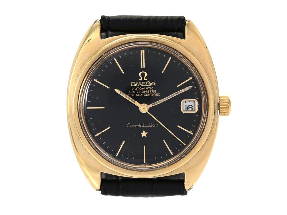 Watches

Omega

OMEGA, Constellation "C", Chronometer, Cal 564, Serial no. 28931016, Ref no. CD 168.017, Case no. 168.017 SP (K.B), men´s wristwatch, 35 mm, gold on steel (damaged), self winding, plastic crystal, date, restored/repainted dial, damaged dial, defect (needs overhaul), leather strap, approx. 1969.