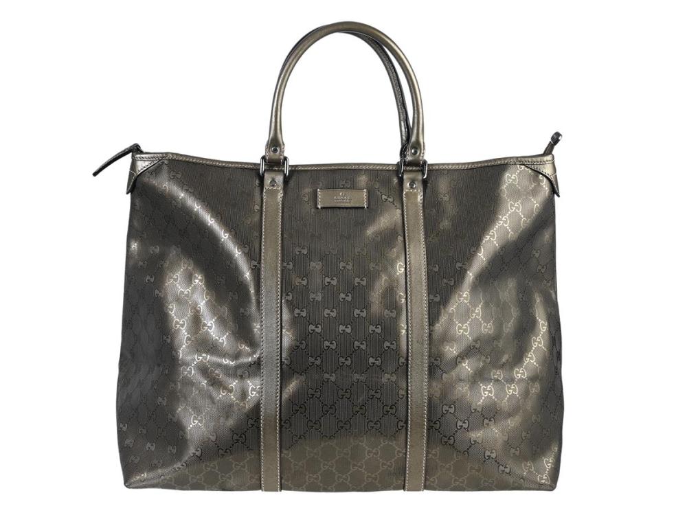 Accessories

Handbags

BAG, GUCCI, Medium Joy Tote, gold, Guccissima Imprint Coated Canvas, black hardware, 43x30x23 cm.