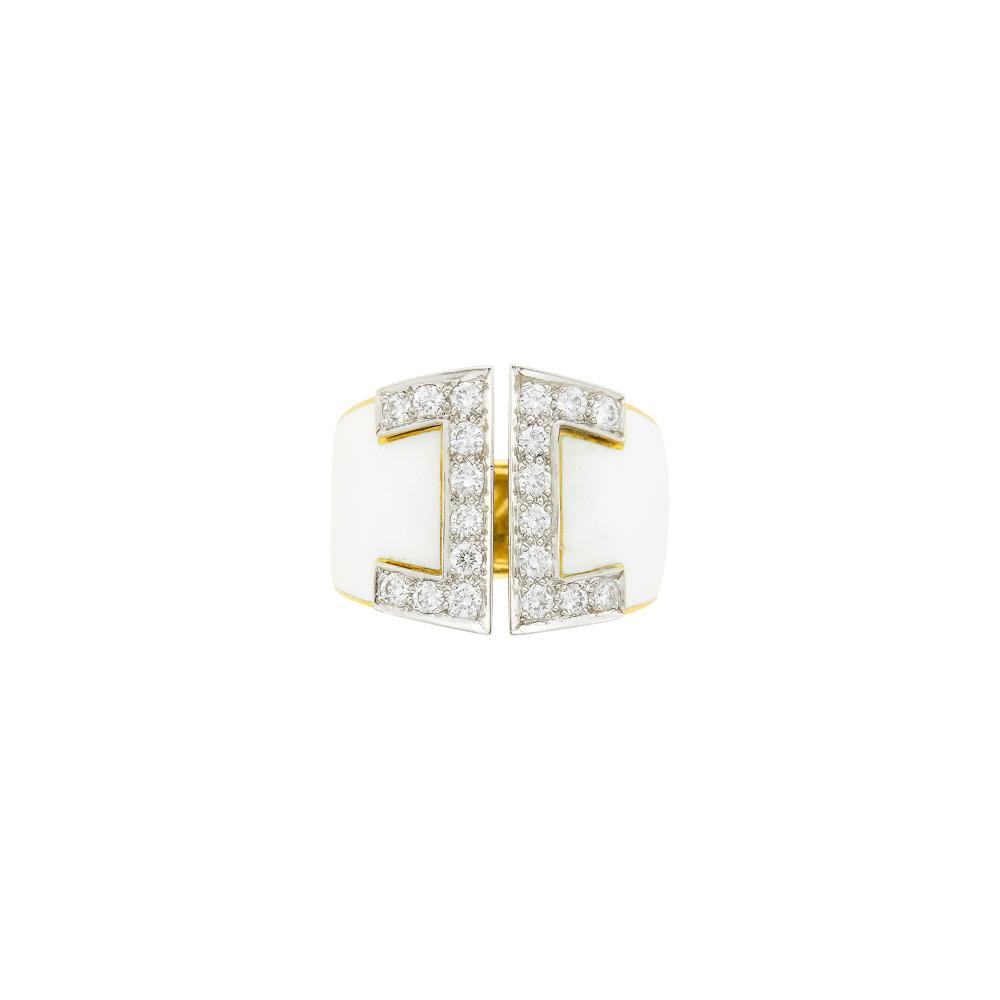Property from the Collection of Augusta Patton18 kt., 20 round diamonds ap. 1.40 cts., signed David Webb, no. CP38, ap. 16.8 dwts. Size 7 1/2, with inner guard.

Diamonds: G-H-I-VS.Enamel in good condition.Width 7/8 to 3/8 (polished gold shank) inch.                            
Any condition statement is given as a courtesy to a client, is an opinion and should not be treated as a statement of fact and our Organization shall have no responsibility for any error or omission. Please contact the specialist department to request further information or additional images that may be available.