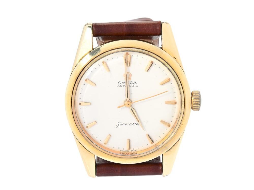 Watches

Omega

OMEGA, Seamaster, Cal 552, Serial no. 17963763, Ref no. KO 14700, Case no. 14700 2 SC (HF), men´s wristwatch, 33,5 mm, gold on steel, self winding, plastic crystal, damaged dial, engraving, leather strap, approx. 1960.