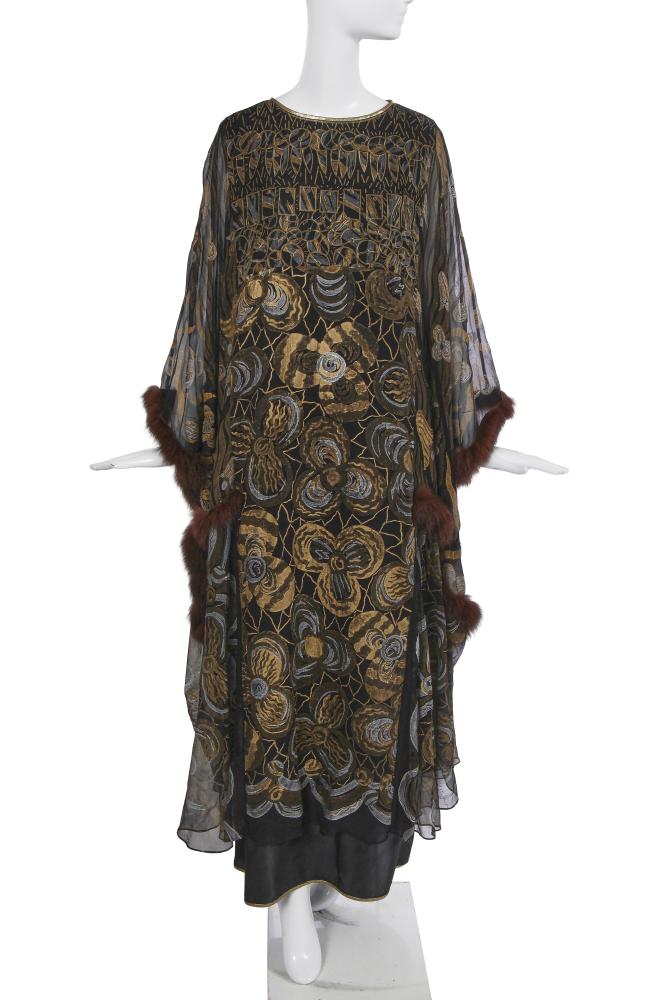 A special-order Zandra Rhodes printed black chiffon kaftan, 2011

A special-order Zandra Rhodes printed black chiffon kaftan, 2011

labelled, printed with gold and silver ’Acid Flower’ repeats, with brown mink fur edging to sleeves, outsized; with a black sleeveless underslip, bust 102cm 40in (2)

Provenance: Lady Linda Vane Percy

Share this lot: