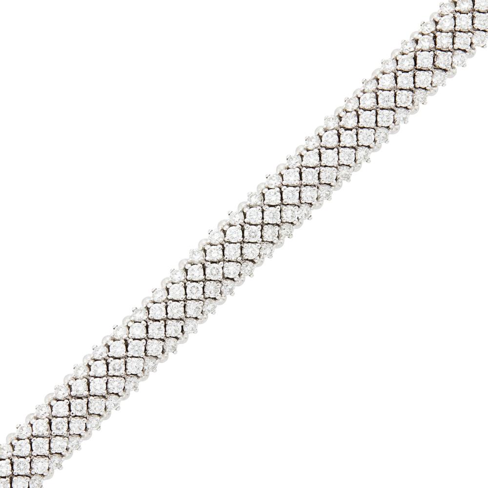 Property from the Collection of Augusta Patton18 kt., 195 round diamonds ap. 15.50 cts., ap. 41.2 dwts. Length 6 5/8 inches.

Diamonds: G-H-I-VS, several SI.Nicely made. Width 3/8 inch.                            
Any condition statement is given as a courtesy to a client, is an opinion and should not be treated as a statement of fact and our Organization shall have no responsibility for any error or omission. Please contact the specialist department to request further information or additional images that may be available.