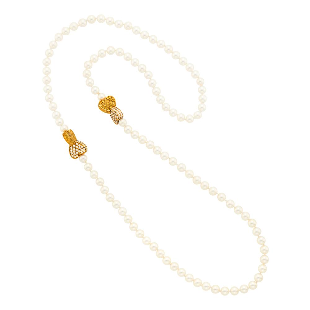 Private Palm Beach Collection18 kt., pearls ap. 6.8 mm., 160 round yellow sapphires ap. 5.50 cts., 160 round diamonds ap. 4.40 cts., signed VCA, N.Y., nos. B4708A1 and B4708I2, detachable as two necklaces. Lengths 31 3/4, 16 1/2 and 15 1/4 inches.

Pearls: slightly creamy,to creamy, rose overtones, very minor spots, overall cleanish, very good luster. Some slight fraying of threads.Yellow sapphires: medium deep very slightly greenish-yellow, cleanish.Diamonds: F-G-VS.Rosy patina to gold.Clasps: 7/8 x 9/16 x 3/16 inch                            
Any condition statement is given as a courtesy to a client, is an opinion and should not be treated as a statement of fact and our Organization shall have no responsibility for any error or omission. Please contact the specialist department to request further information or additional images that may be available.