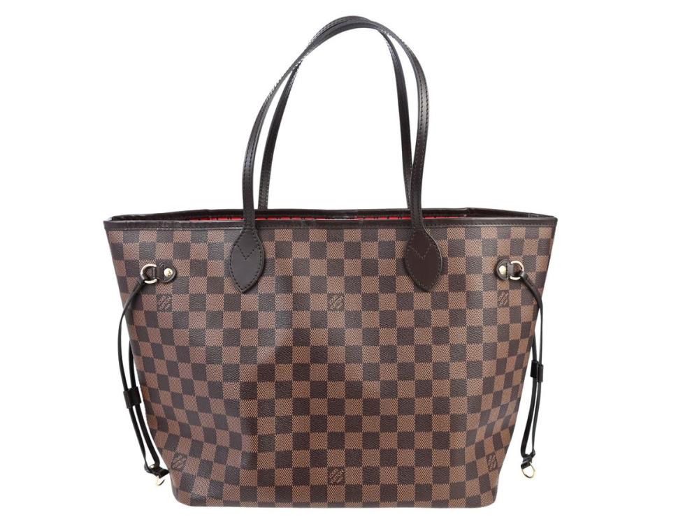 Accessories

Handbags

BAG, LOUIS VUITTON, Neverfull MM, Damier ebene, gold-tone hardware, 32x28x16 cm, receipt from 2021, box.