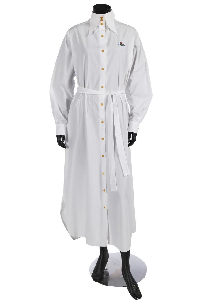 A Vivienne Westwood white poplin shirt dress, 1990s

A Vivienne Westwood white poplin shirt dress, 1990s

gold on ivory label, size 0/S, with high, pointed collar, full length row of buttons to front, embroidered orb to chest, matching belt, bust 112cm 44in

From the Wardrobe of Romilly, Lady McAlpine

Share this lot: