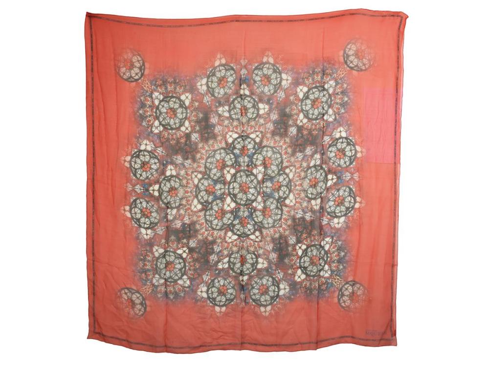 Accessories

Scarves

SCARF, ALEXANDER McQUEEN, 100% chiffon, 130x130 cm, red, black, white, blue.