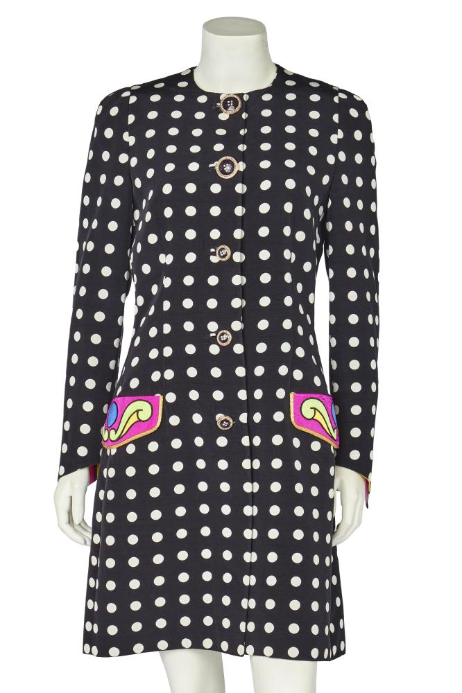 A Gianni Versace polka dot silk twill coat, Spring-Summer 1991

A Gianni Versace polka dot silk twill coat, Spring-Summer 1991

Couture labelled, with colourful patchwork effect cuffs, the pocket flaps with appliquéd scrolls, facetted black buttons inset with rhinestones, bust 91cm 36in

Share this lot: