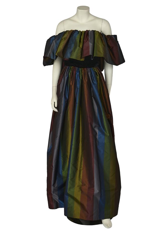 An interesting Pierre Cardin haute couture striped taffeta and velvet evening gown, 1980s

An interesting Pierre Cardin haute couture striped taffeta and velvet evening gown, 1980s

labelled, the black velvet bodice largely concealed by the deep striped taffeta flounce which is inset with armholes, with full, striped taffeta skirt, bust approx 81cm 32in, waist 60cm 23.5in

Share this lot: