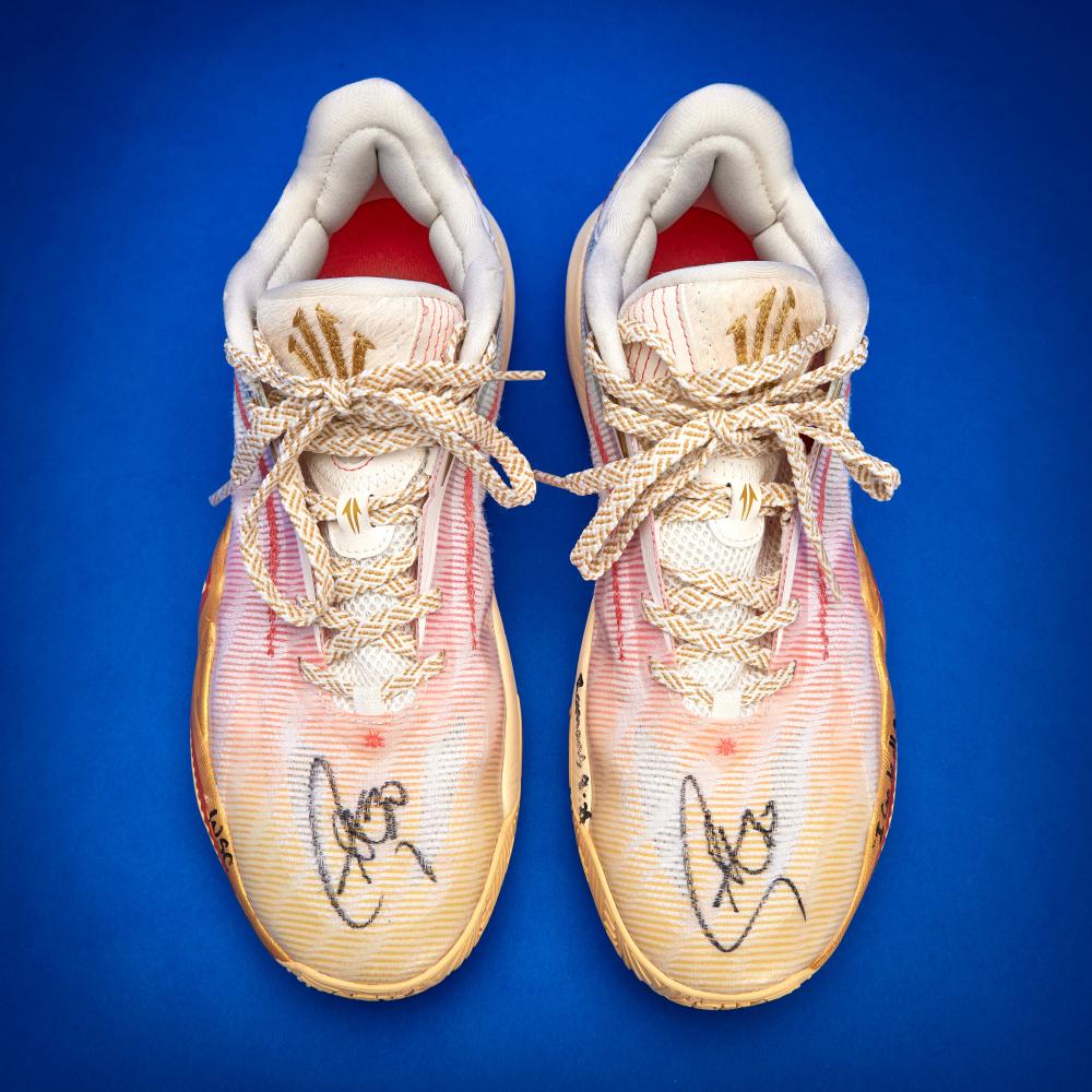 Stephen Curry 2025-2026 Warm Up and Game Worn Dual-Signed and Inscribed ANTA Kyrie Irving KAI 3 ’Chinese New Year’ | First Player with 10,000 3-Point Attempts | 20th in NBA All-Time Scoring | 38 Points | Matched to 3 Games