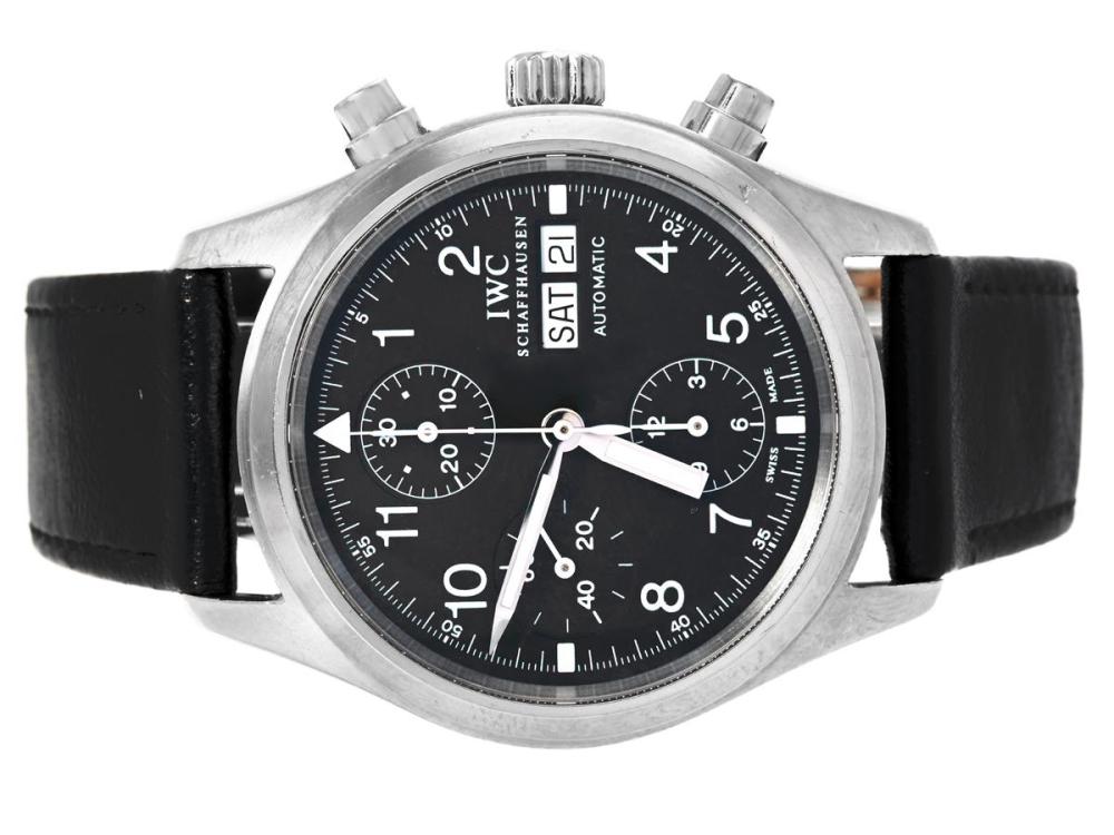 Watches

IWC

IWC, Schaffhausen, Der Fliegerchronograph (Swiss Made), Cal 7922, Serial no. 2846545, Ref no. 3706, Case no. 2894577/3706, chronograph, men´s wristwatch, 39 mm, steel, self winding, sapphire crystal, day, date, exchanged hands, leather strap, folding clasp, approx. 2003.