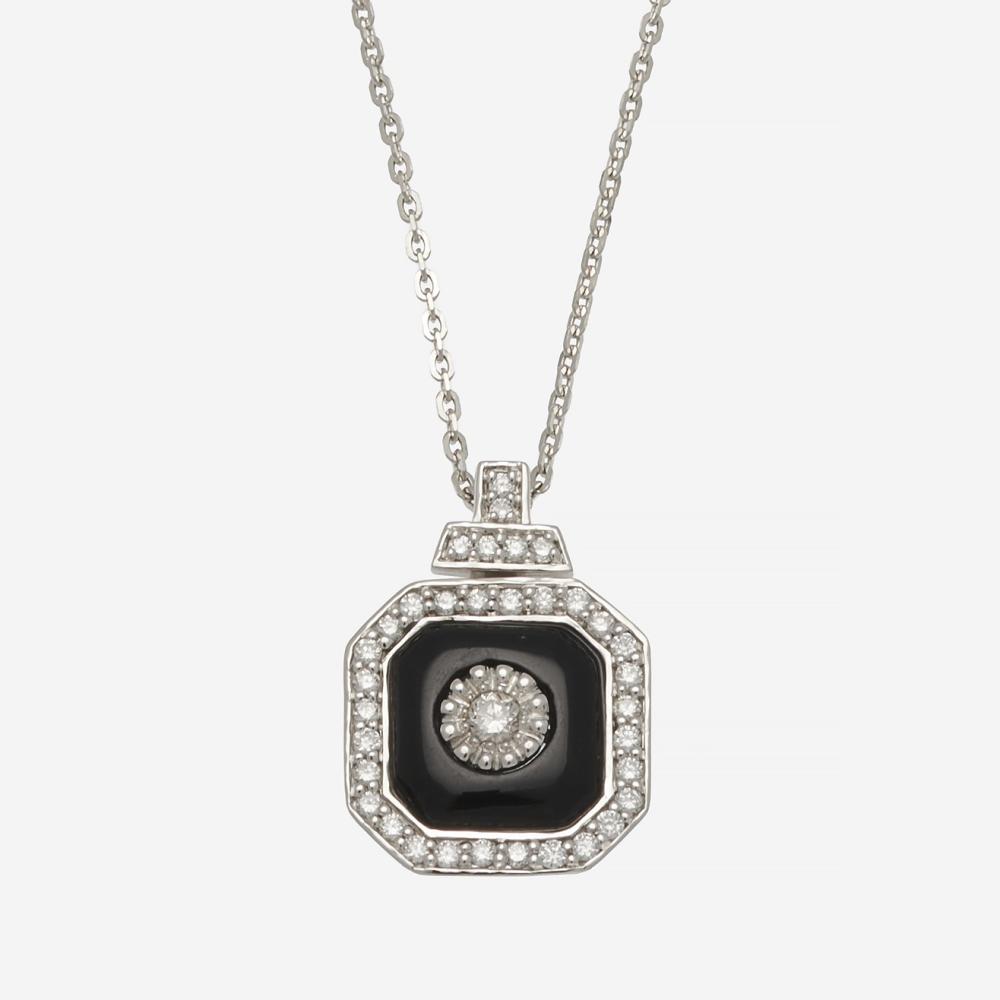Collier pendentif

Collier pendentif

En or gris 18k, la chaîne de cou maille forçat, le pendentif de forme octogonale orné d’une plaque d’onyx piquée d’un diamant de taille brillant, entourée et surmontée de brillants plus petits

Travail français

Long. de la chaîne : env. 42.5 cm, Haut. du pendentif : env. 2 cm, Poids total brut : 5.61 g

A diamond, onyx and 18k white gold pendant and chain, French work

RAPPORT DE CONDITION :

Bon état, patine d’usage

Poids total des diamants : env. 0.40 ct

Veuillez noter que les pierres n’ont été ni desserties ni pesées

CONDITION REPORT :

Good condition, usual wear

Total diamond weight : approx. 0.40 ct

Please note that the stones have been neither unsetted nor weighed