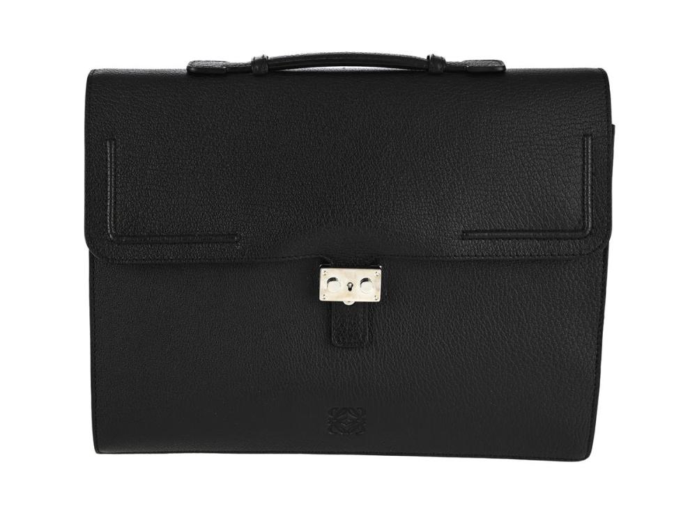 Accessories

Handbags

BRIEFCASE, LOEWE, Anagram Briefcase Business Bag, black leather, silver-tone hardware, 40x30x5 cm, shoulder strap, key, dustbag.