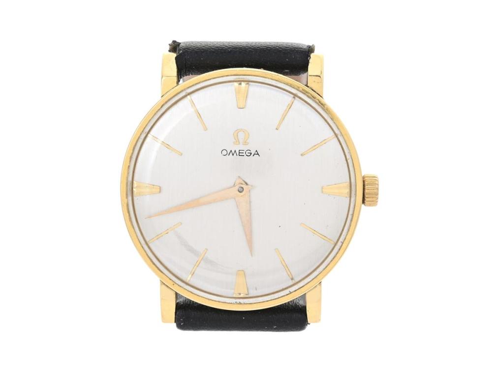 Watches

Omega

OMEGA, men´s wristwatch, 32 mm, Cal 511, Serial no. 15927891, Ref no. OT 14372, Case no. 314691/14376/14372, 18 gold, manual winding, plastic crystal, damaged dial, leather strap, approx. 1956.