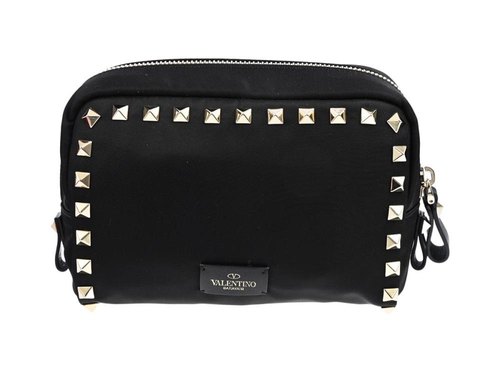 Accessories

Necessaires

TOILETRY CASE, VALENTINO, Rockstud Cosmetic, black nylon, gold-tone studs and hardware, 17x11x6 cm, dustbag.