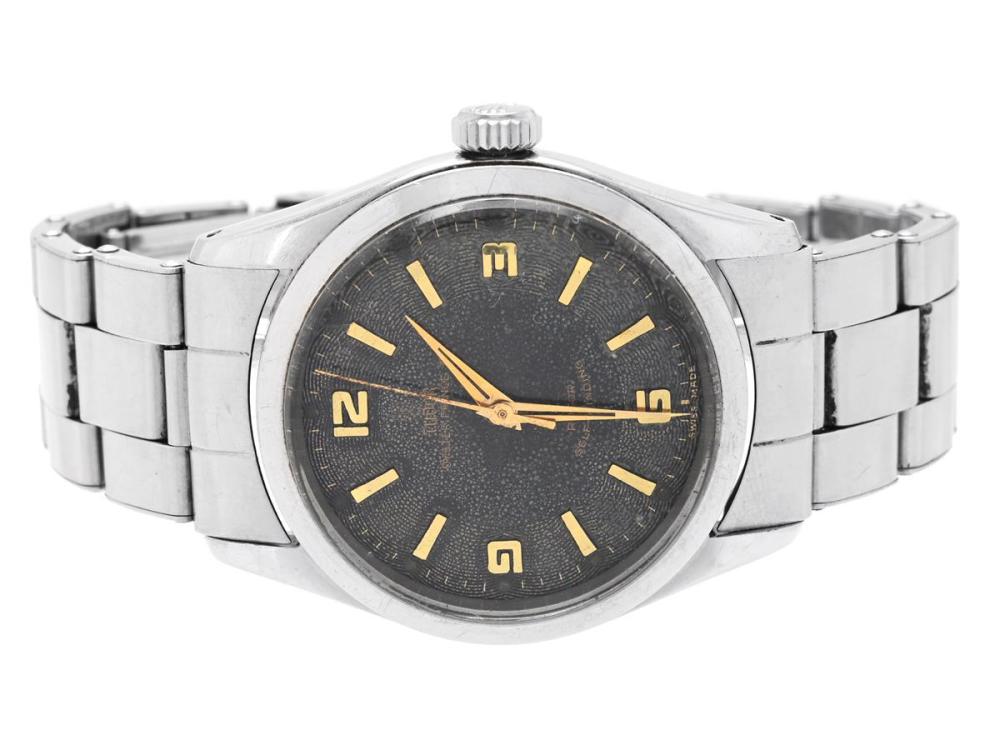 Watches

Tudor

TUDOR, Oyster Prince 34, Ref no. 7909, Serial no. 162225, men´s wristwatch, 34 mm, steel, self winding, plastic crystal, damaged dial, Oyster bracelet (Flushfit, no alteration), folding clasp, Ref no. 7205-2.70/57, approx. 1956.