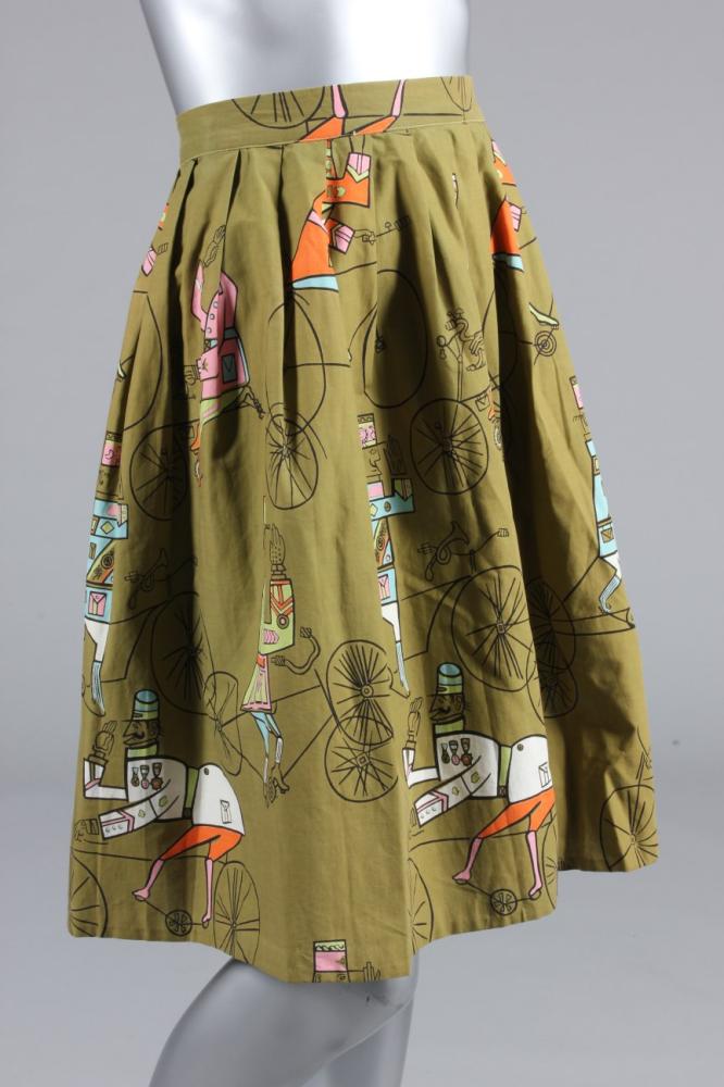 

A panel of printed cotton Beatles fabric, mid 1960s, 92 by 196cm; together with another bolt of 1960s fabric printed with children; and two skirts - one with satirical Charles de Gaulle print, the other with bouquets of flowers (4)



A dress made from a similar Beatles fabric was sold by KTA 14th May, 2013, lot 156 for £350.

